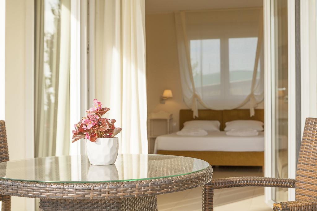Sunny Hill Hotel Sani  Quarto foto